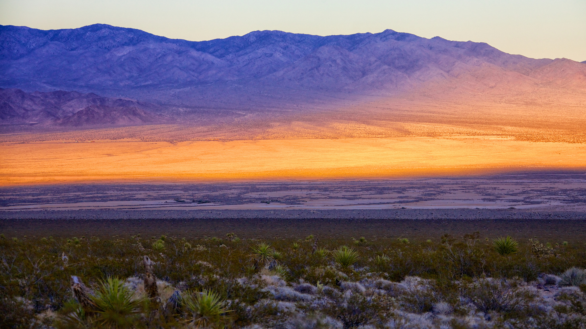 Last rays of the day on the way to Vegas