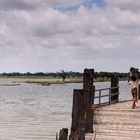 Lastentransport auf der U Bein Brücke, Amarapura