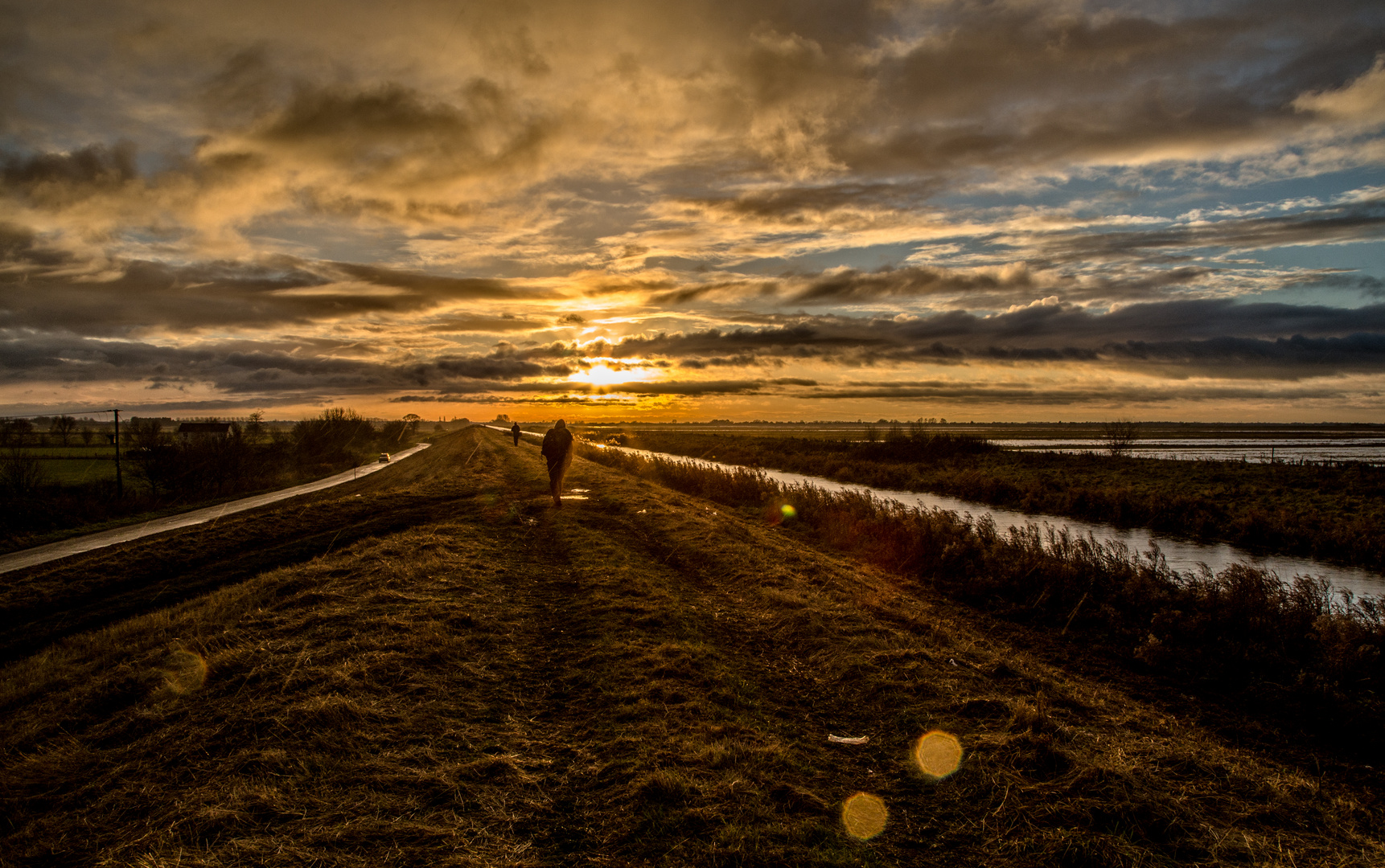 Late sun and a squall