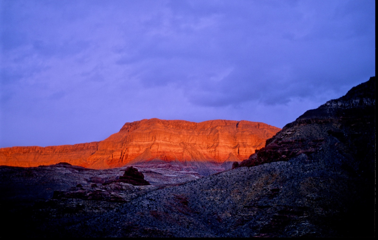 Late sunlight near Saint Geoge, Utah, USA