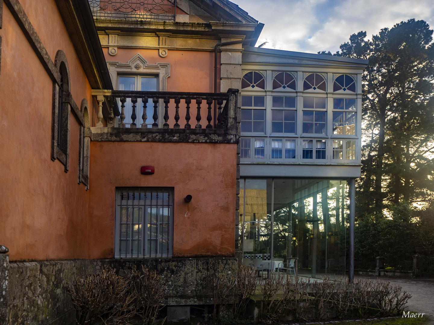 Lateral de La Casa Europa.