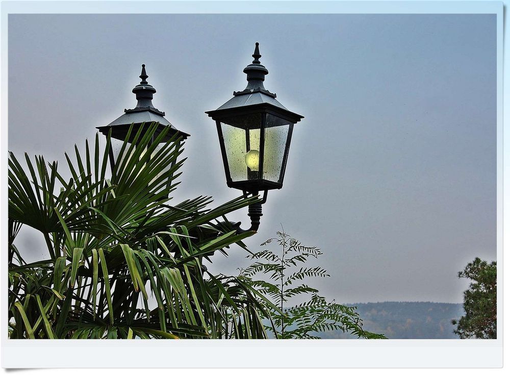Laterne, Laterne - Foto &amp; Bild | licht, lampen, laternen Bilder auf