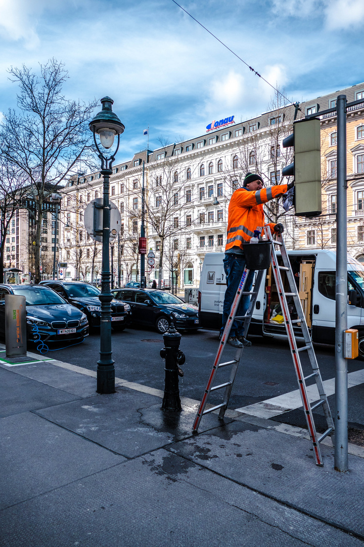 "Laternenputzer am Schottenring"