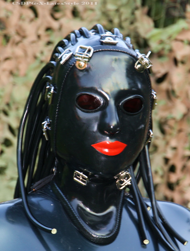 Latex Alien Phantasien.....