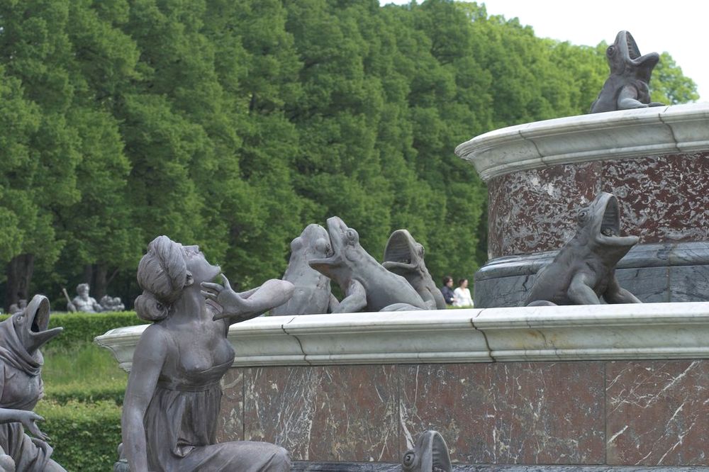 Latona-brunnen im Schlosspark von Herrenchiemsee