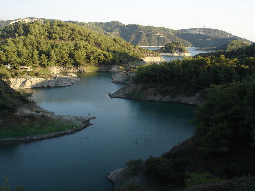 lattakia* lake of 16 October dam