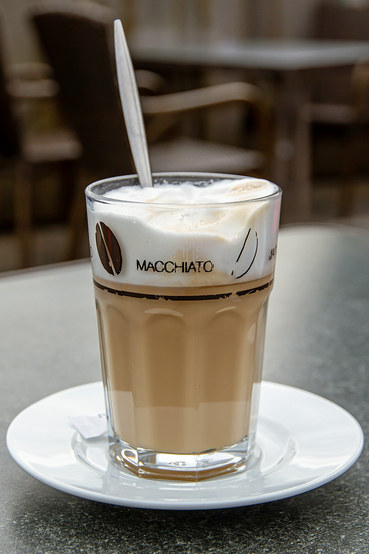 LATTE MACCHIATO