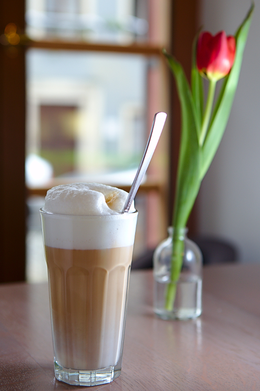 Latte Macchiato Foto Bild Stillleben Food Fotografie Tee Und Kaffee Bilder Auf Fotocommunity