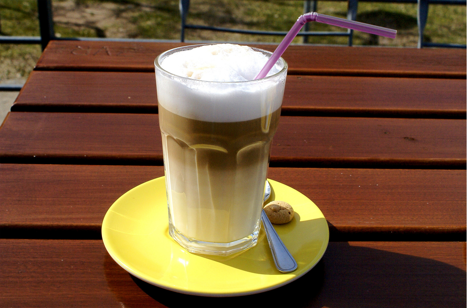 Latte Macchiato Foto Bild Stillleben Food Fotografie Tee Und Kaffee Bilder Auf Fotocommunity