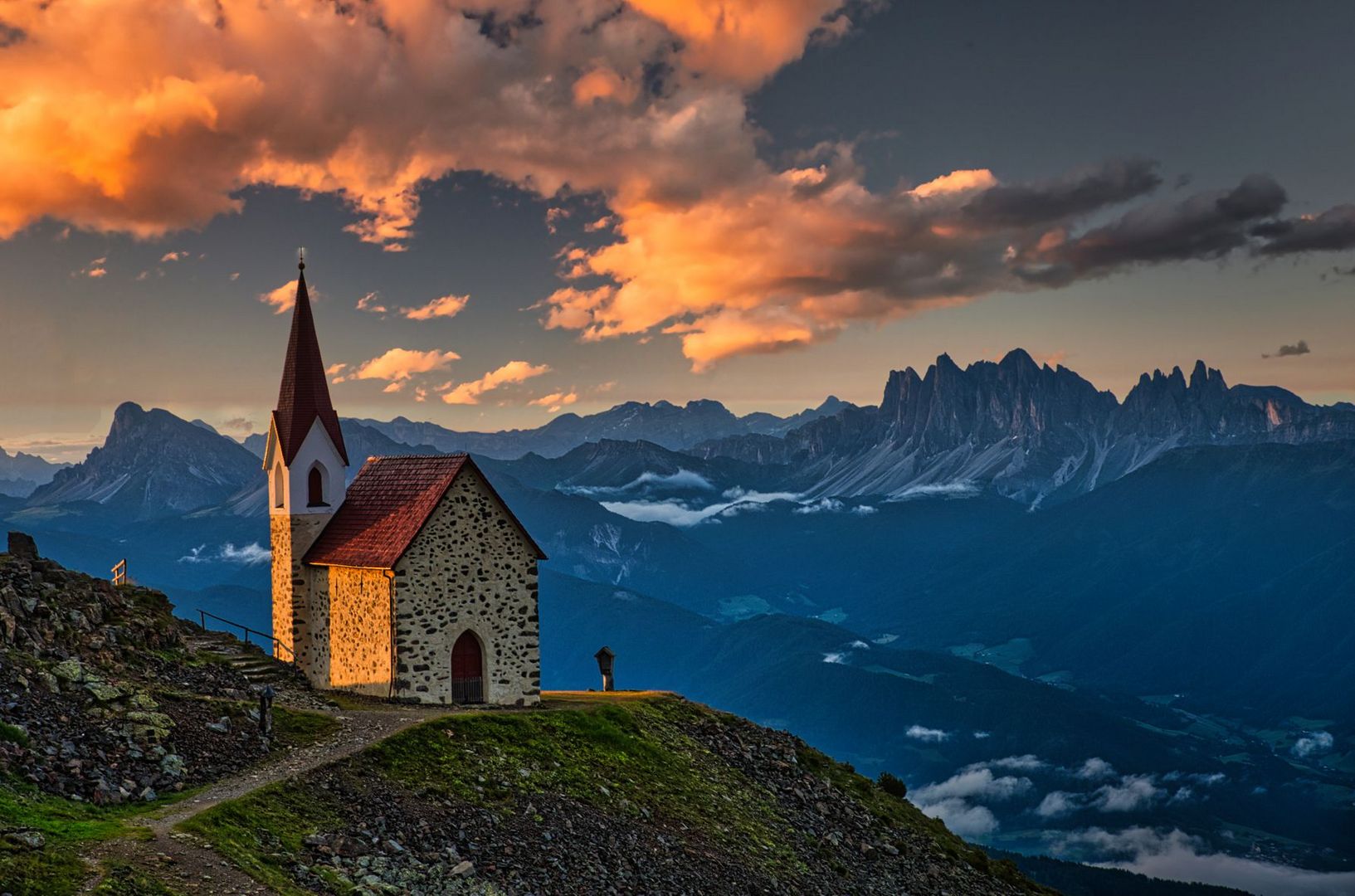 Latzfonserkreuz 2305m höchste Wallfahrtskirche in den Alpen