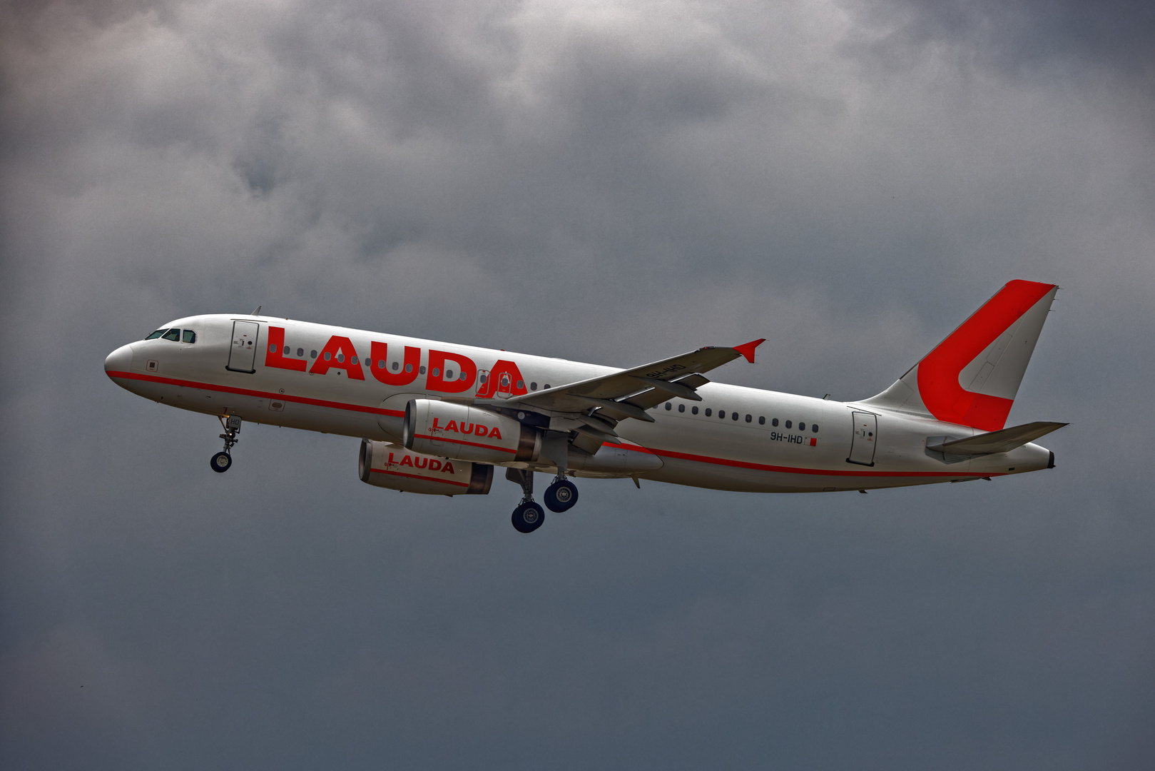 Lauda Air (II)