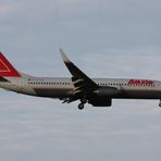 LAUDA Boeing 737-800 OE-LNK