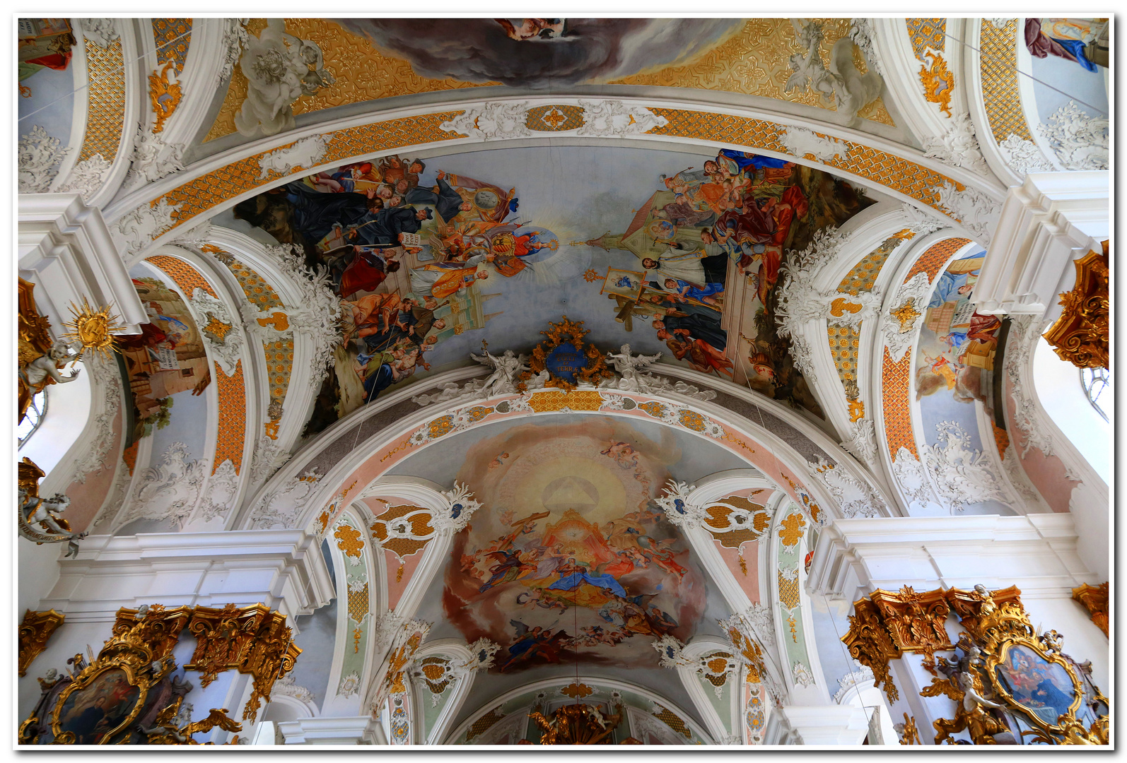 Laudate Dominum...Kirche in Dillingen an der Donau, Bayern