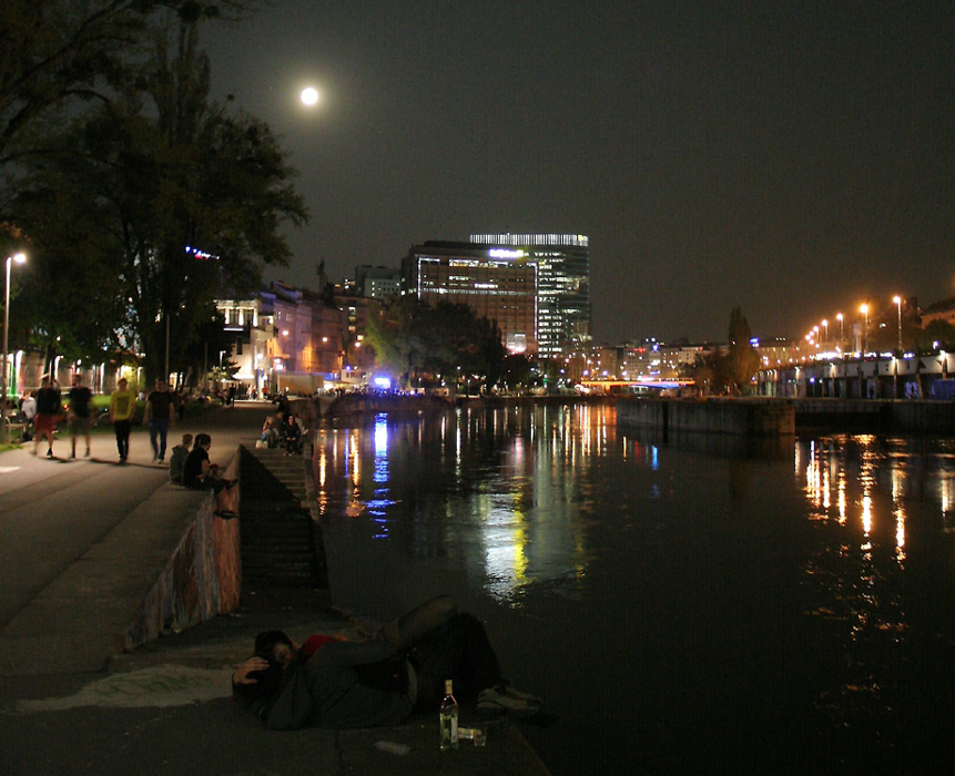 Lauer Frühlingsabend am Donaukanal