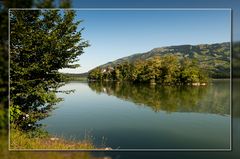 Lauerzersee mit der  Insel Schwanau /2