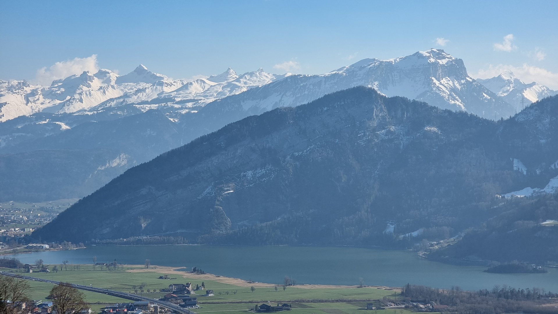 Lauerzersee mit Fronalpstock u. Kaiserstock