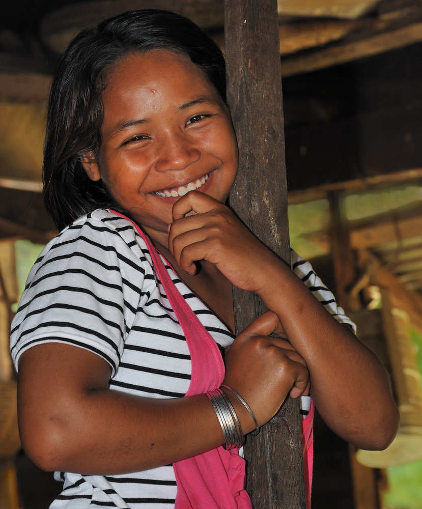 Laughing Girl at the Pagoda 1