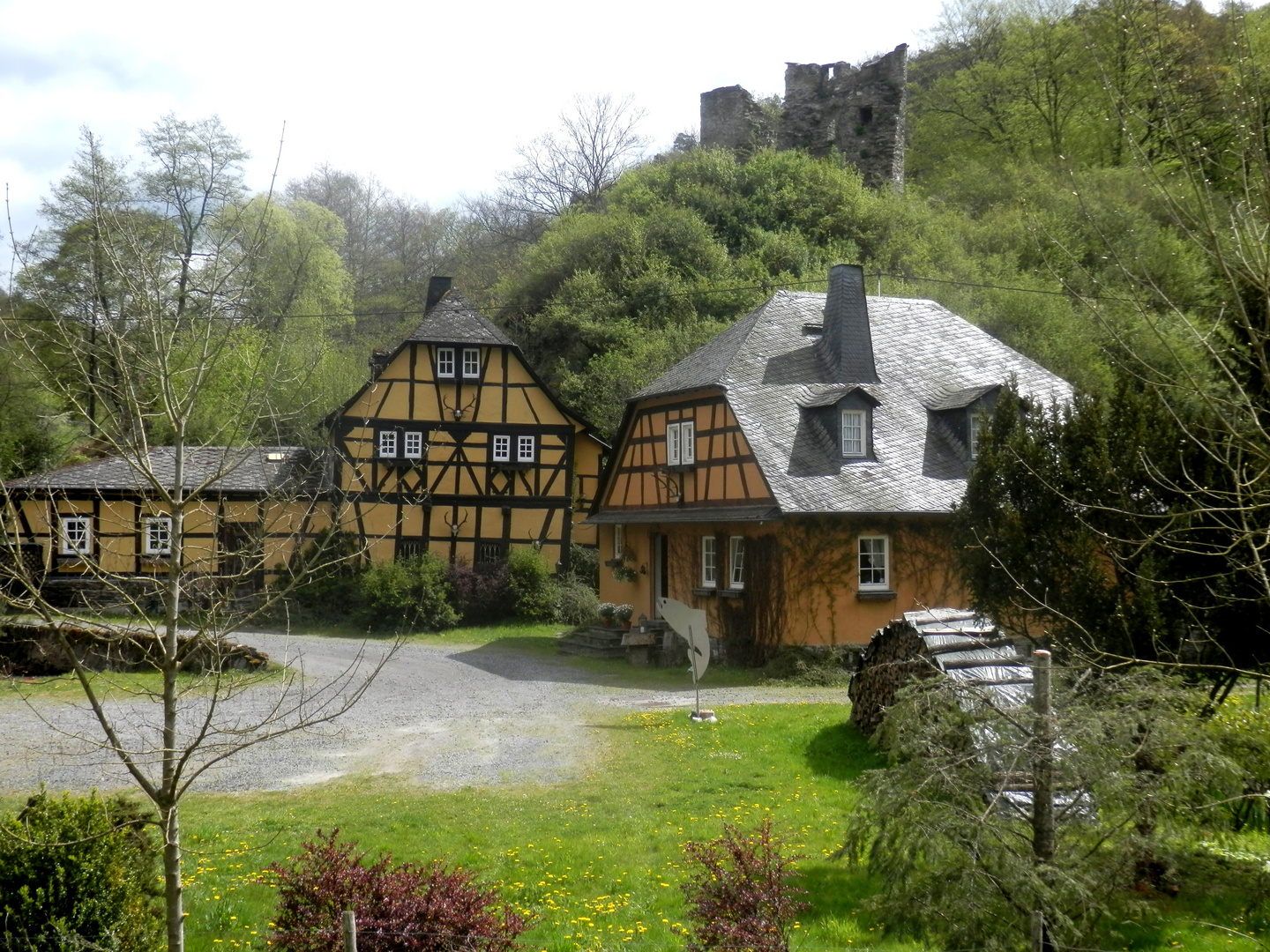 Laukenmühle et Lauksburg