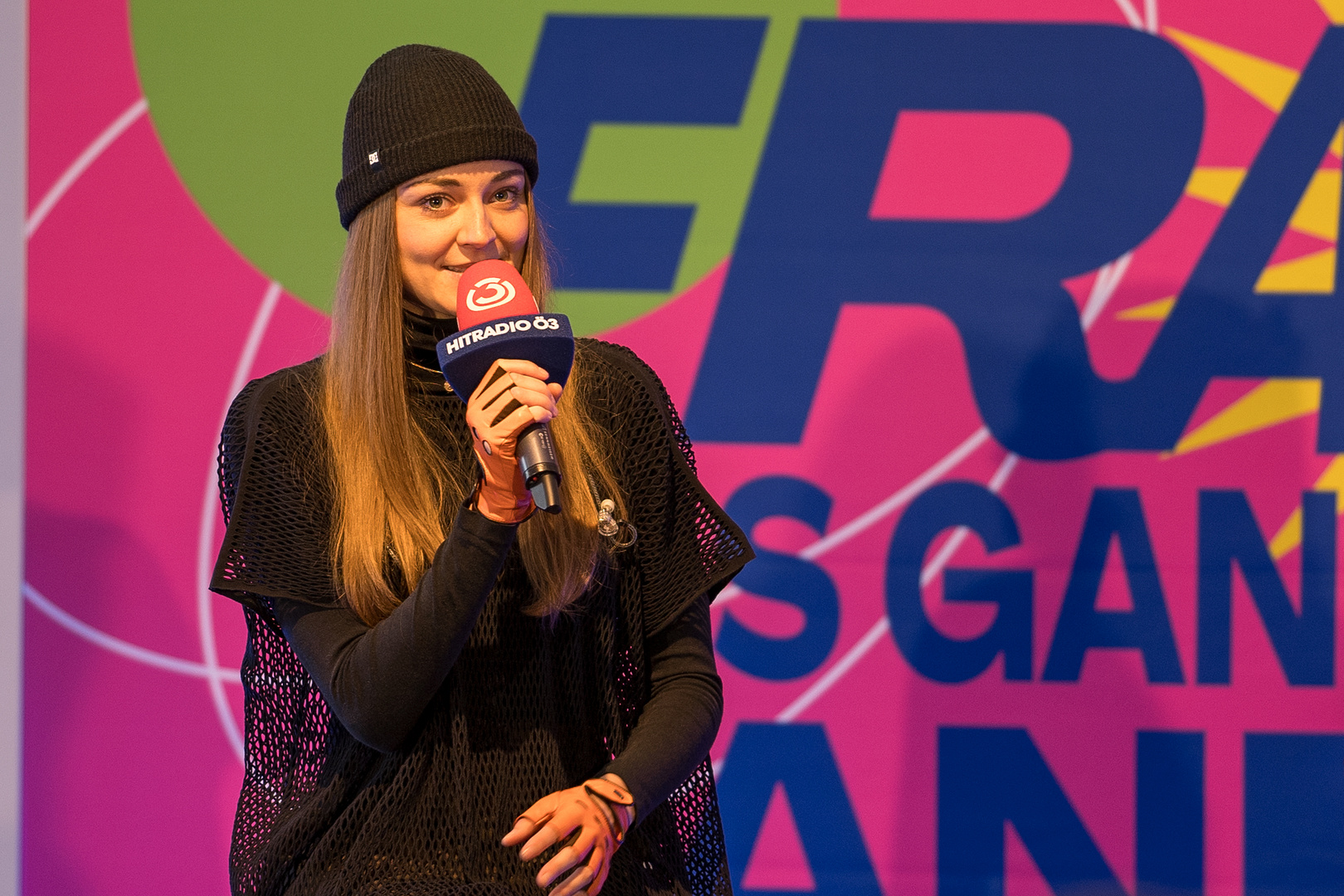 Laura Bilgeri - Hitradio Ö3