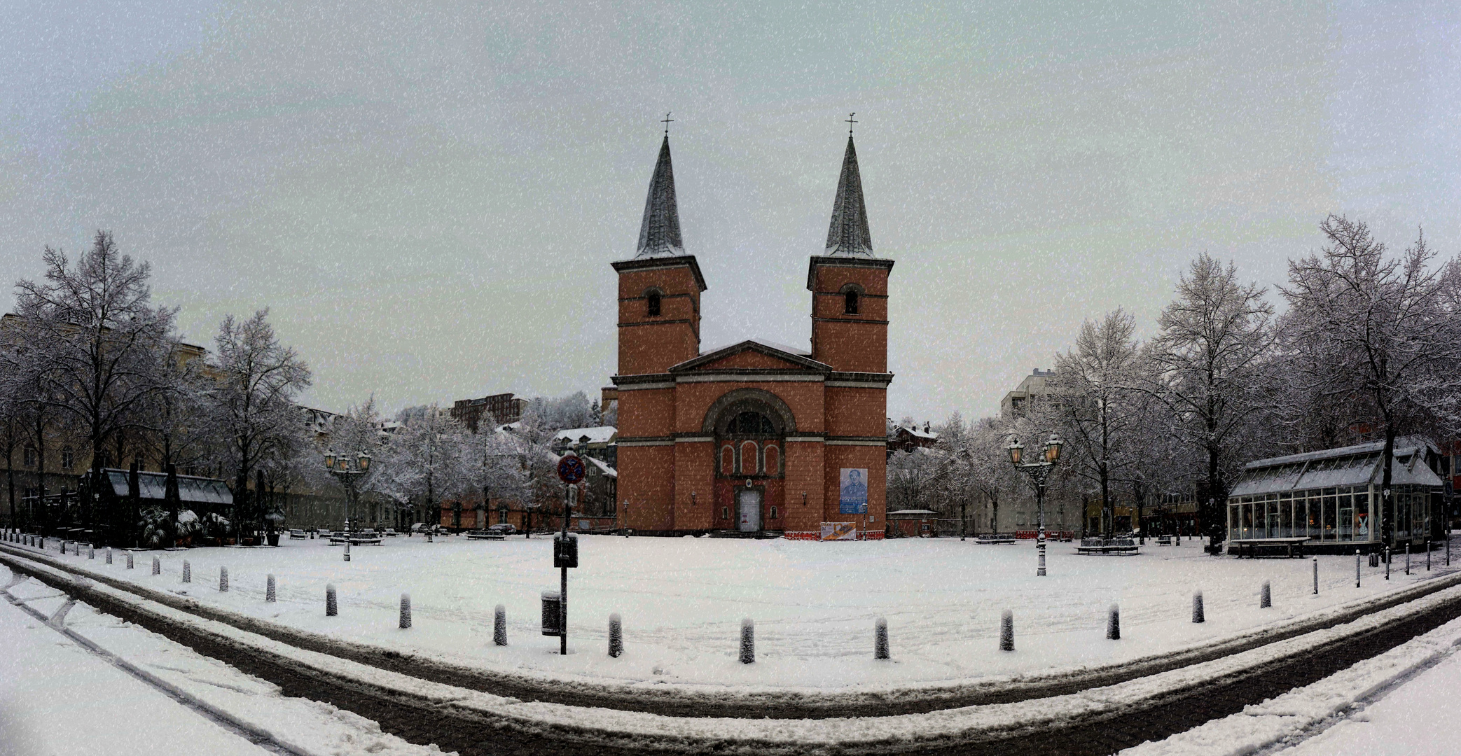 Laurentiuskirche im Winter
