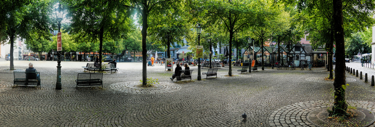 Laurentiusplatz in der Früh