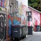 Lausanne, Schweiz, Lausanne-Flon, Hinterhausansicht, Müllcontainer, Mülleimer