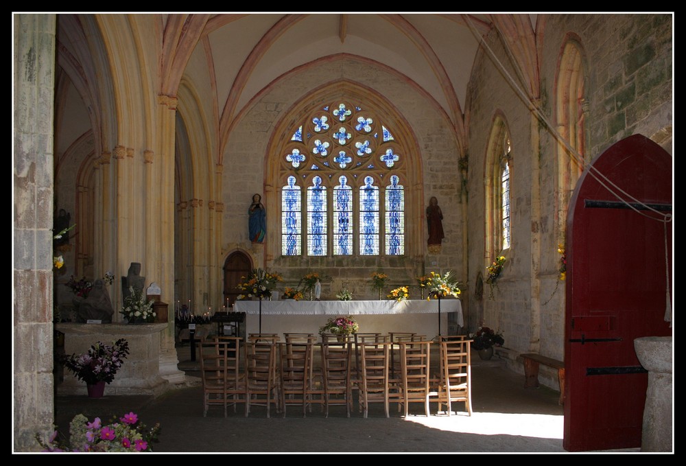 "L'autel de St Jean de Tronoen "