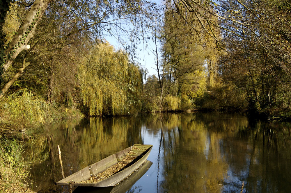 L'automne en barque