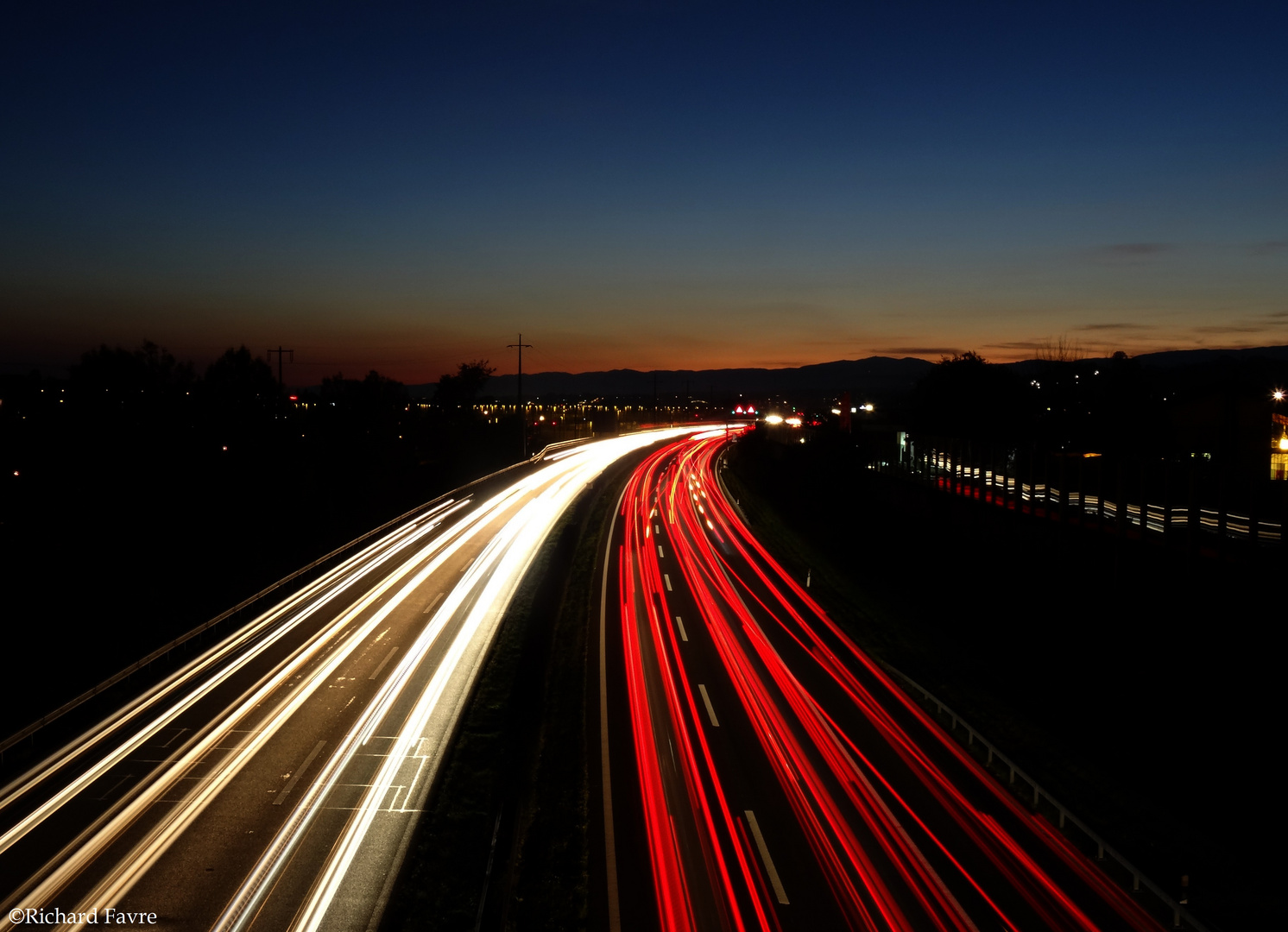 L'autoroute A1 en direction de Genève, Suisse