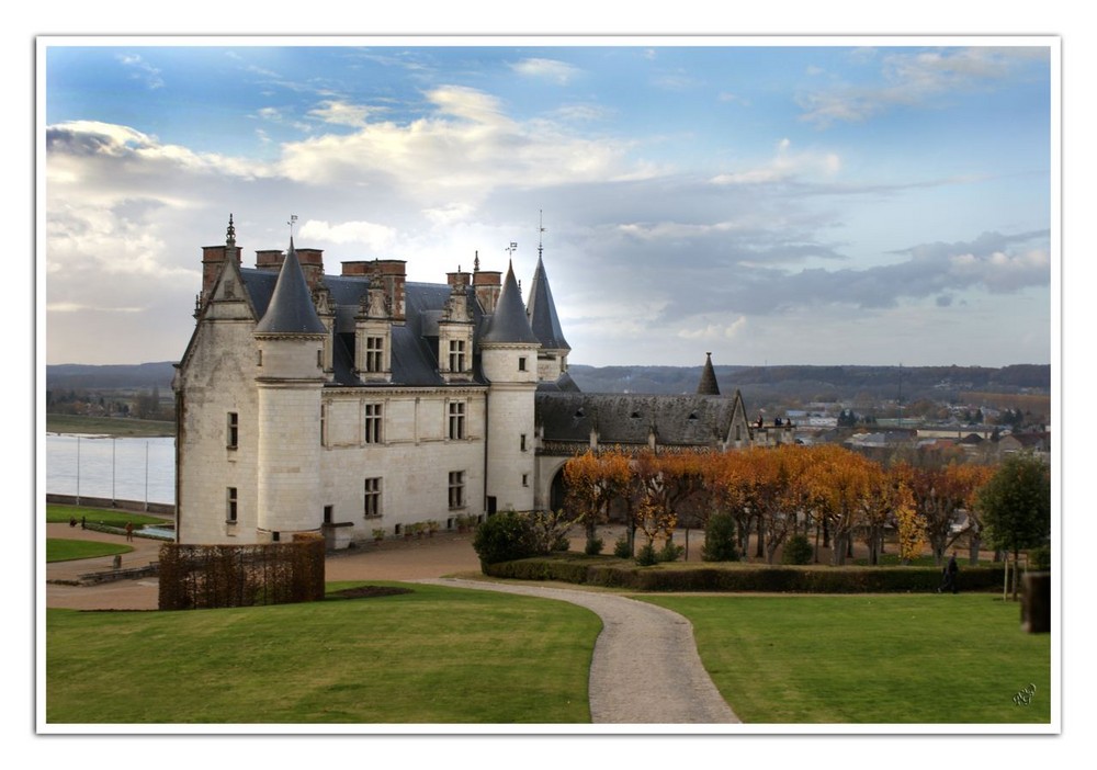 L'autre face du chateau d'Amboise