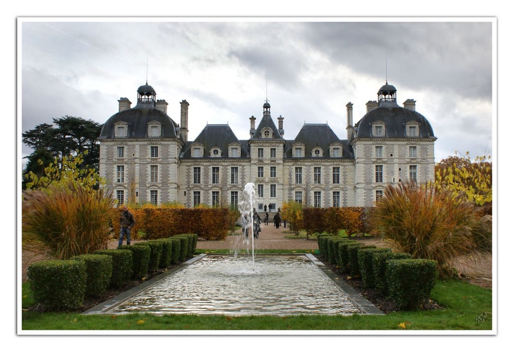 L'AUTRE FACE DU CHATEAU DE CHEVERNY