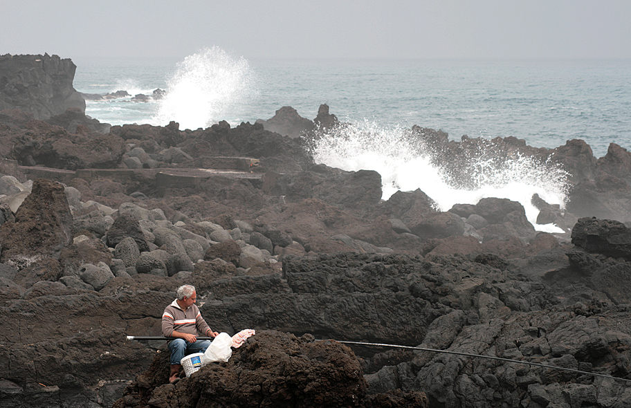 Lava, Angler, Wasser