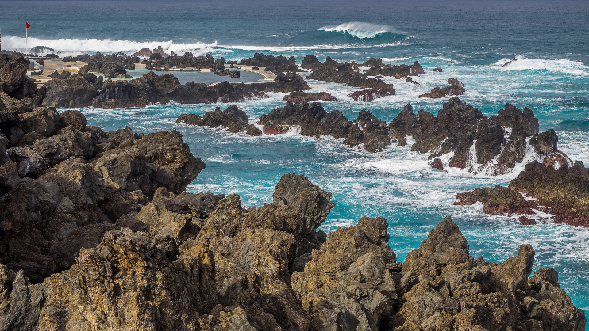 Lava Pool Porto Moniz