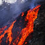 Lavafall Eyjafjalla Vulkan Island 2010