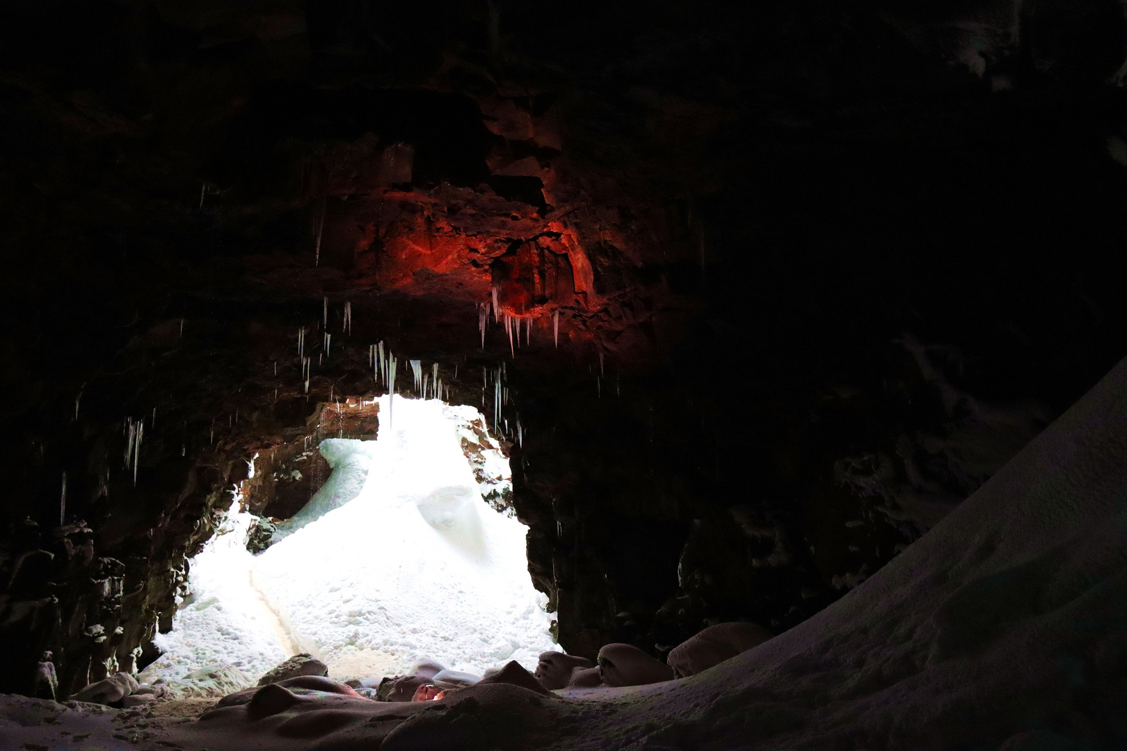 Lavahöhle  Raufarhólshellir