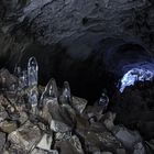Lavahöhle "Surtshellir" auf Island