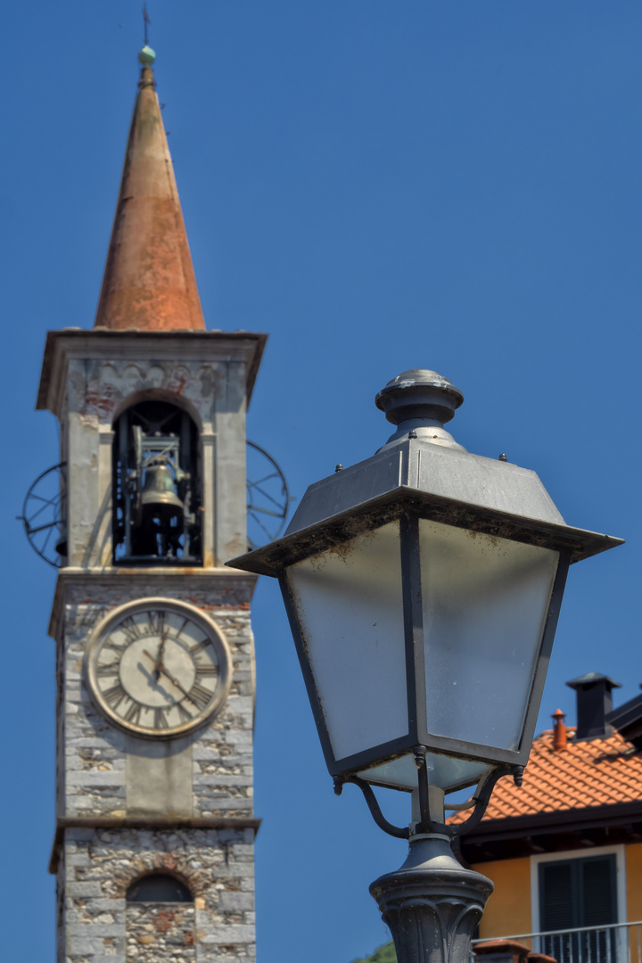 Laveno a naso in su