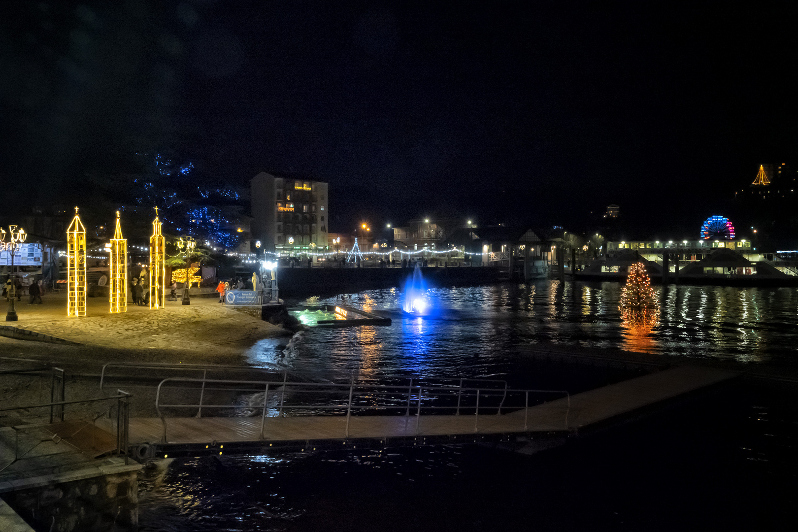 Laveno, lungolago