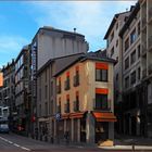 L’avenue Meritxell, paradis (ou enfer) du shopping  --  Andorre-la Vieille