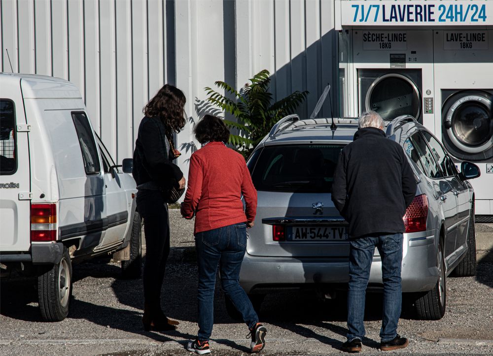 Laver son linge sale en famille