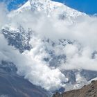 Lawinenabgang am Langtang Lirung 2