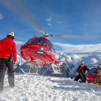 Lawinenhundetraining mit Hubschrauber