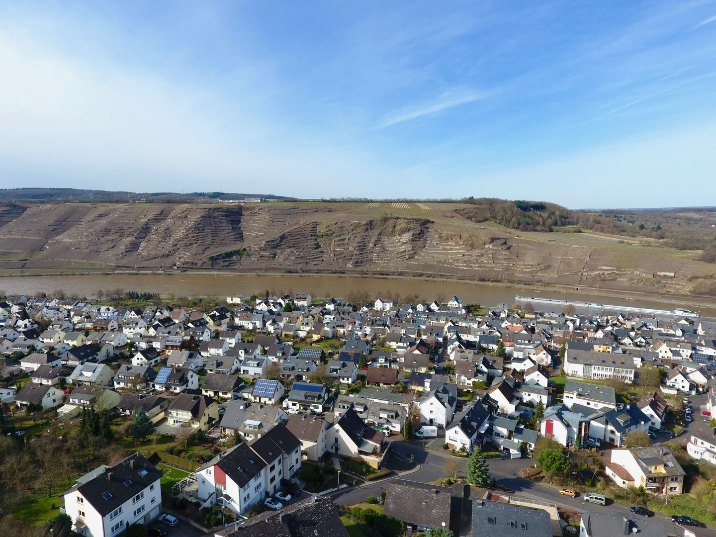 Lay und die Mosel