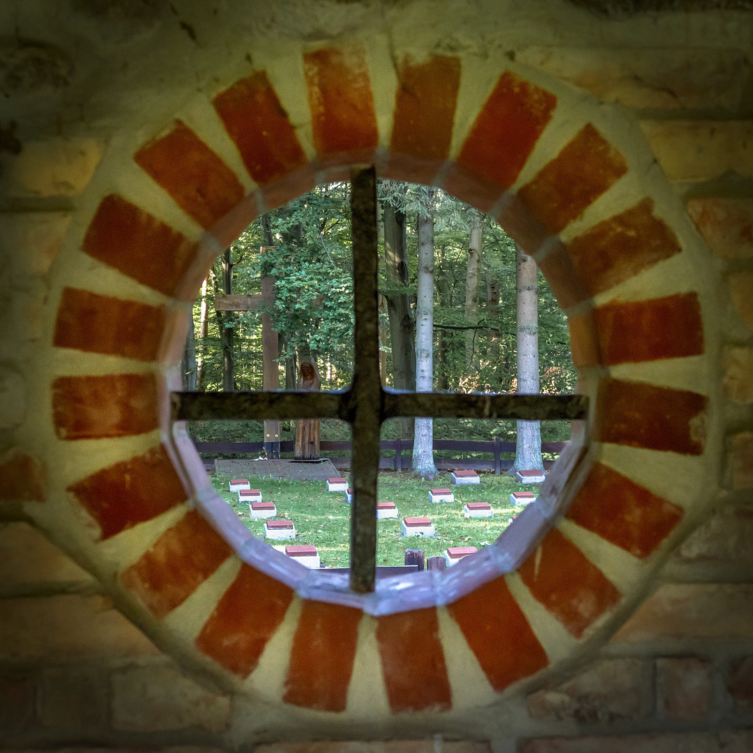 Lazarettfriedhof am Jagdschloss Gelbensande