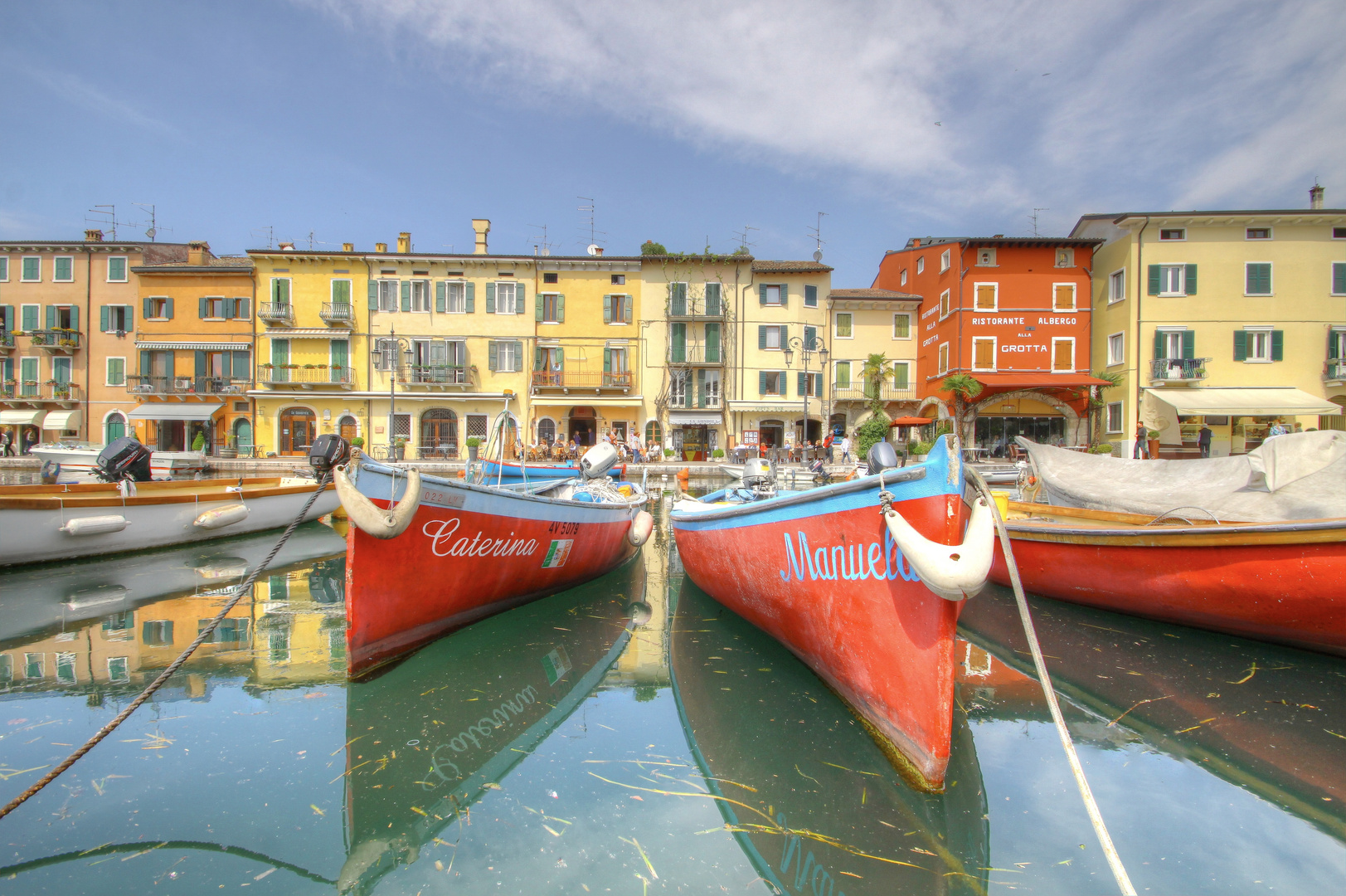 Lazise... Foto & Bild streetfotografie mit menschen, fotokunst