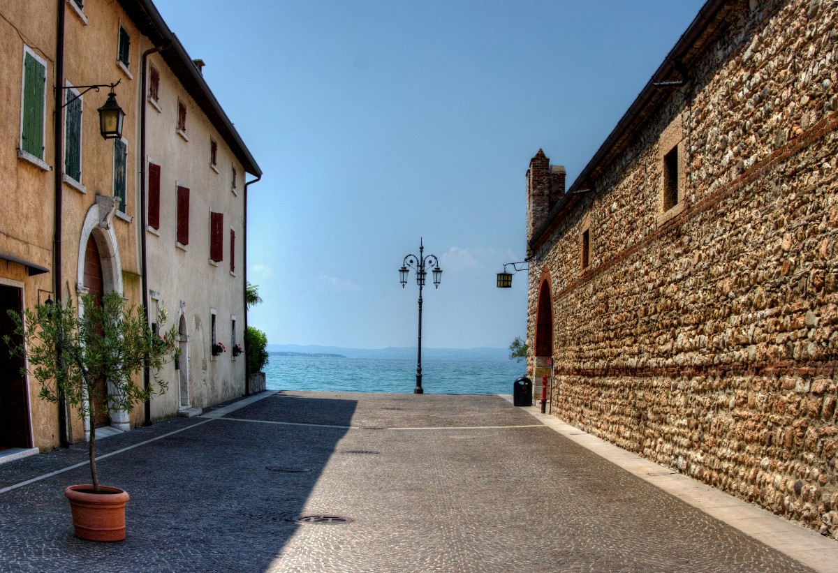 Lazise