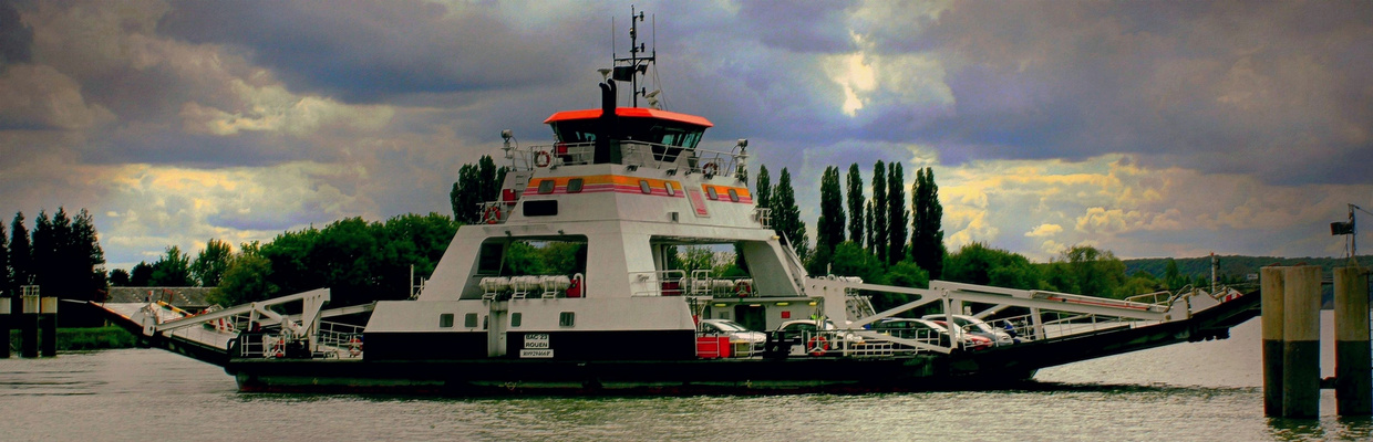  Le bac pour traverser la Seine / Version 2 