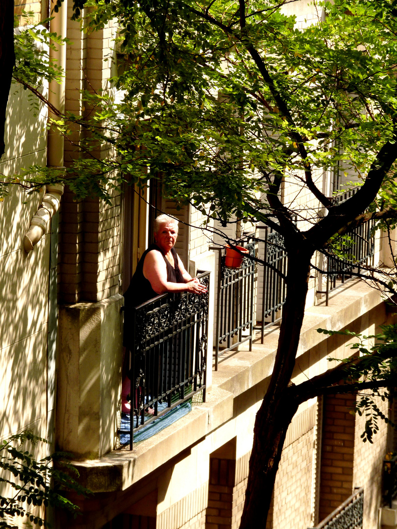 Le balcon. (Paris, 18e)