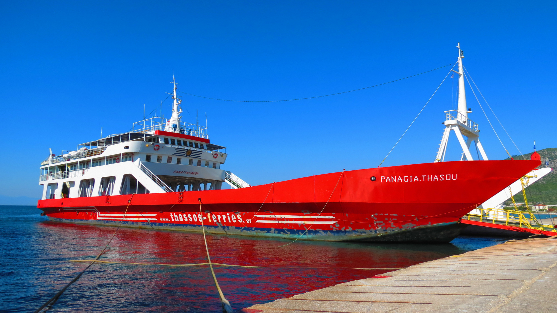 Le bateau rouge