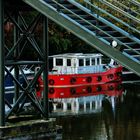 Le bateau rouge